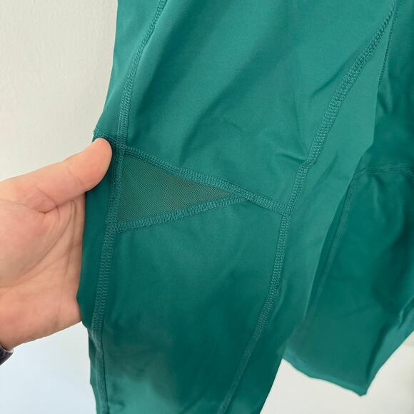 Xersion Quick-Dri Spandex Blend Capri Leggings Size Small w/ Pockets Wide Band - Picture 2 of 7